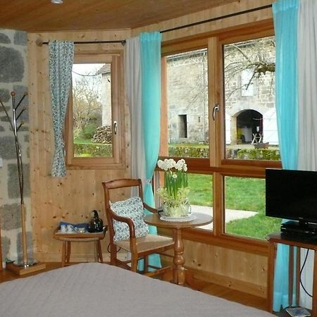 Chez Geppetto Bed & Breakfast Saint-Georges-Nigremont Luaran gambar
